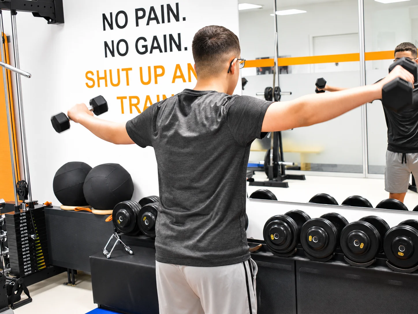 Jugendfitness in der Sportschule West Stuttgart