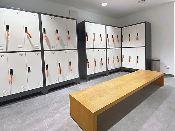 Umkleide Trainingsfläche für Fitness in Stuttgart-West